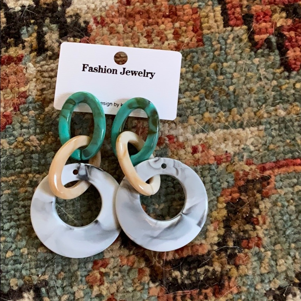 Chunky earrings